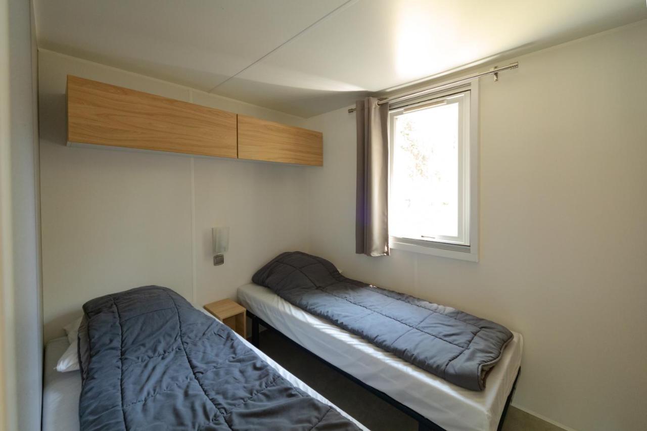 Camping Les Ourmes Уртен Экстерьер фото