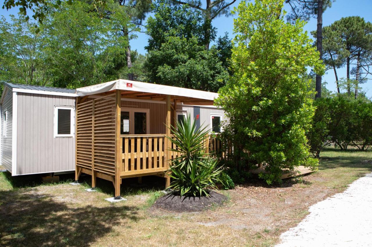 Camping Les Ourmes Уртен Экстерьер фото