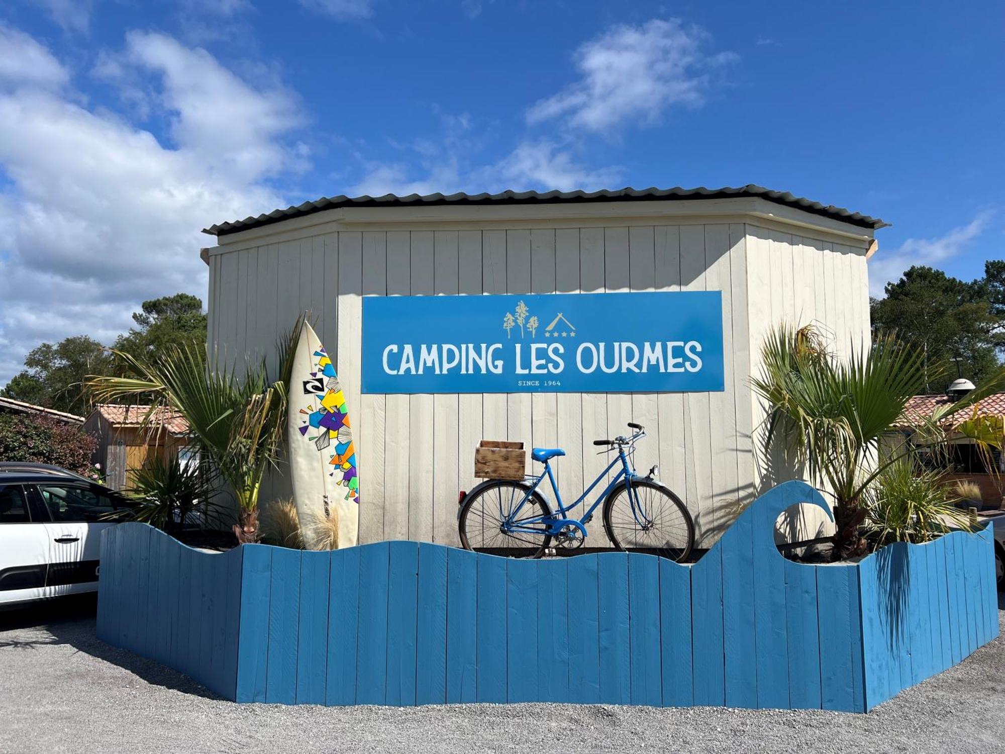 Camping Les Ourmes Уртен Экстерьер фото